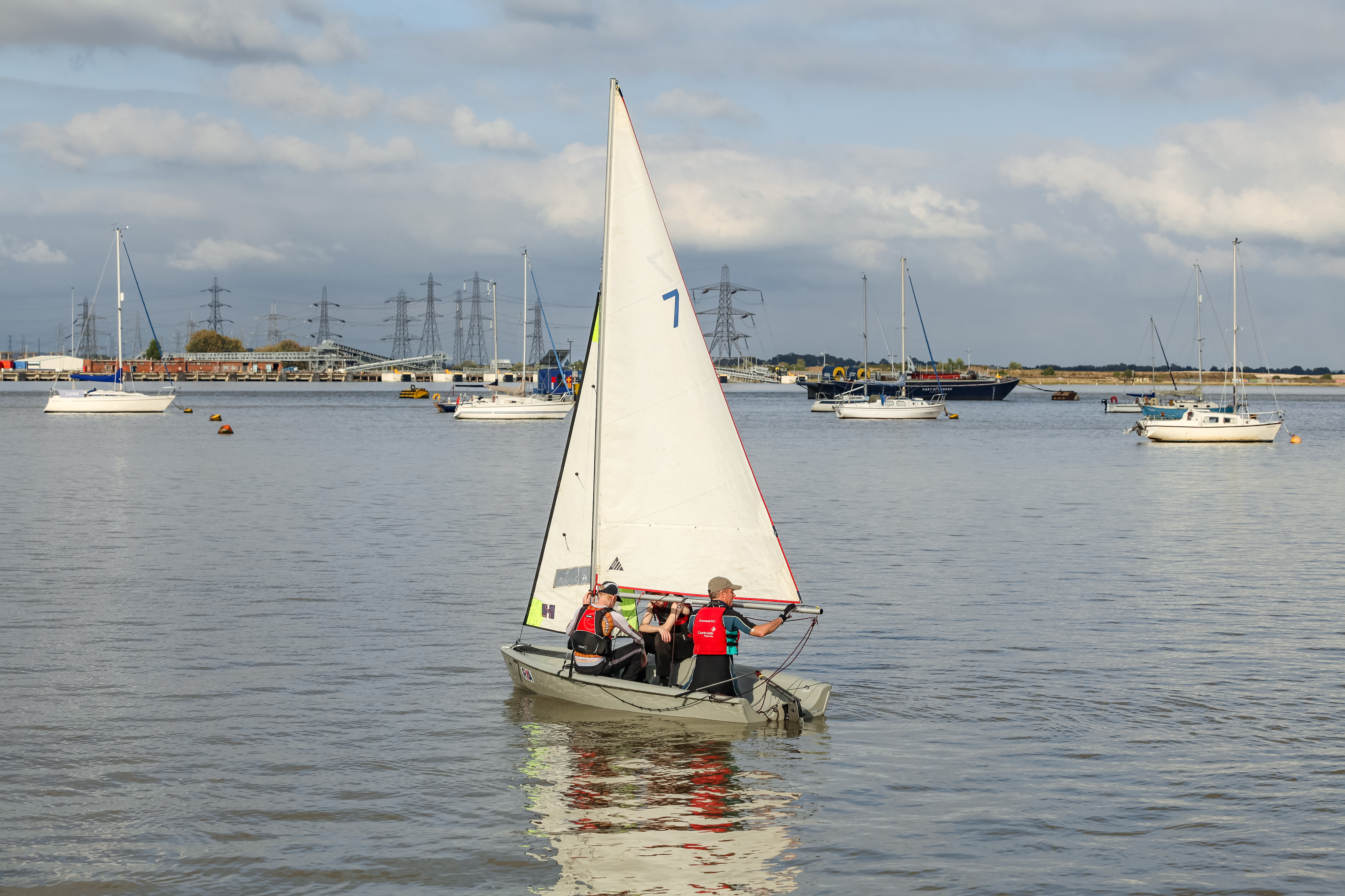 A sailing boat on the Thames near Gravesend
